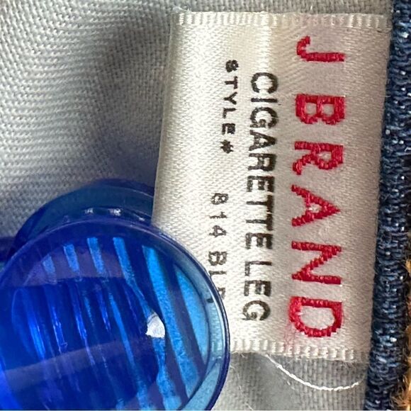 J. Brand Cigarette Leg Medium Wash Jeans | Size 30 - Picture 9 of 11